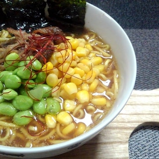 牛バラ焼肉と枝豆×コーンの牛だし胡麻醤油ラーメン☆